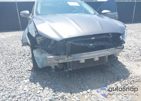 2013 Ford Fusion Se z USA, uszkodzony, nr VIN 3FA6P0H72DR203037